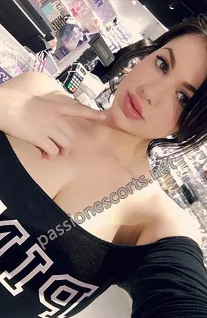 Sweta, 23, call girl in KR Puram, Bangalore